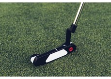 Odyssey White Hot Versa One Putter.