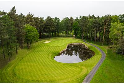 Work on several holes on the back nine of Foxhills' Longcross course – renowned as one of Surrey’s top tree-lined layouts and consistently featured in GB top 100 rankings – has just finished and is now open to members and visitors.