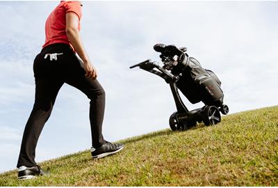 Liverpool John Moores University measured the physical effects of transporting golf clubs on the body.