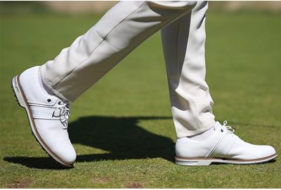 How to choose the best golf shoe for your game