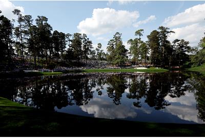 There are many great viewing spots at Augusta