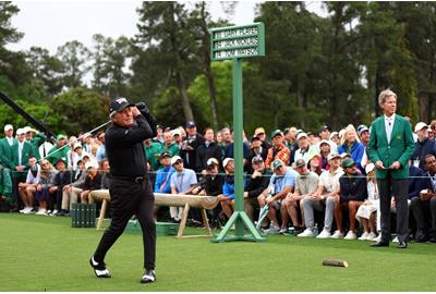 Gary Player wants to see the golf ball rolled back by up to 60 yards.