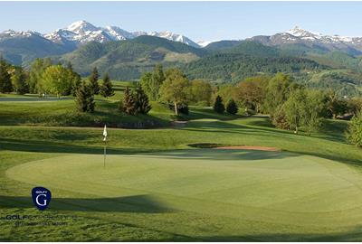 Play golf in the south of France with Golfy